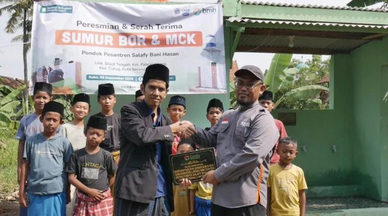 Report Penyaluran Sumur Bor & MCK BMH di Serang